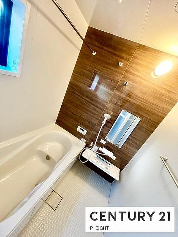 一坪サイズのお風呂で毎日の疲れを癒してください。