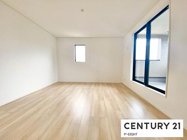 バルコニーに面している明るい部屋です!