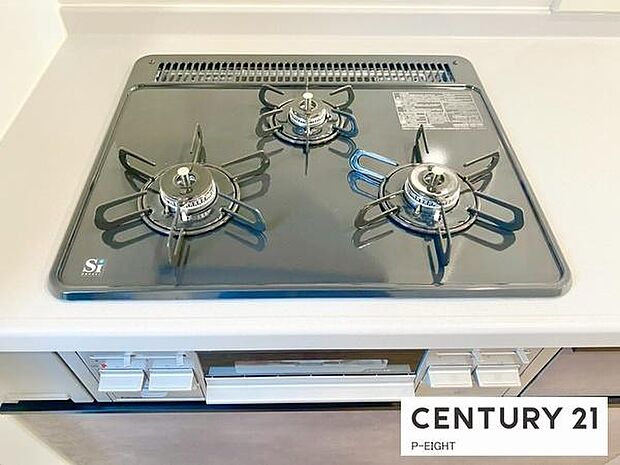 三口ガスコンロで料理もはかどりますね!グリルもあります!