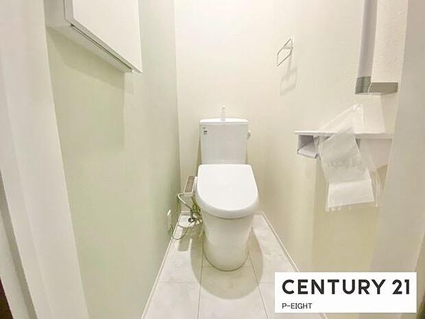 ウォシュレット付きの暖房便座で快適です!