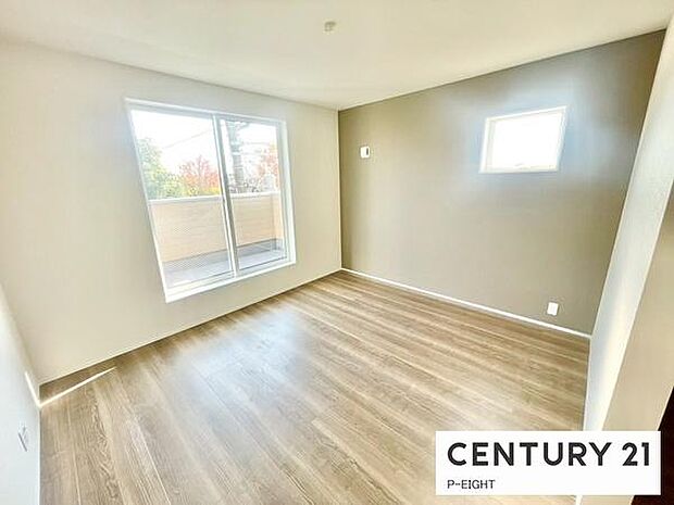 バルコニーに面している明るい部屋です!