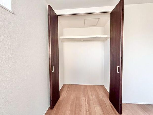 広めの収納スペースあり！