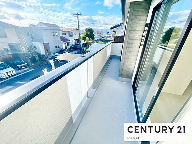 陽当り良好のバルコニーです!