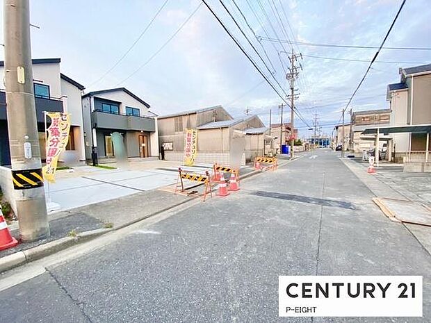 アスファルト舗装の道路です！