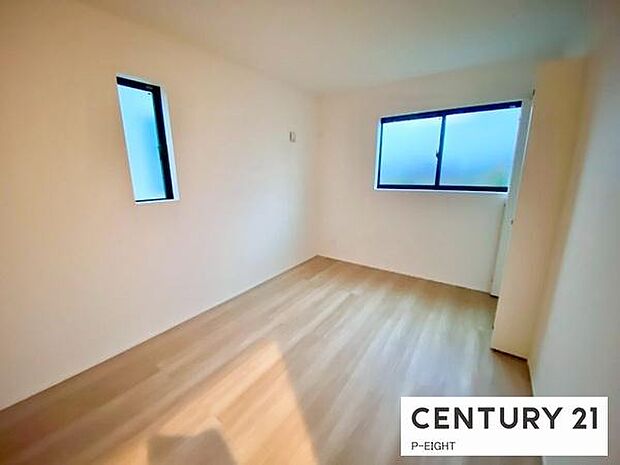 穏やかな色合いで落ち着ける空間です！