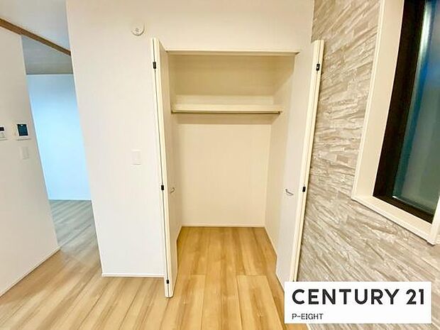 クローゼットでお部屋もスッキリ！