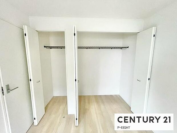 クローゼットでお部屋もスッキリ!