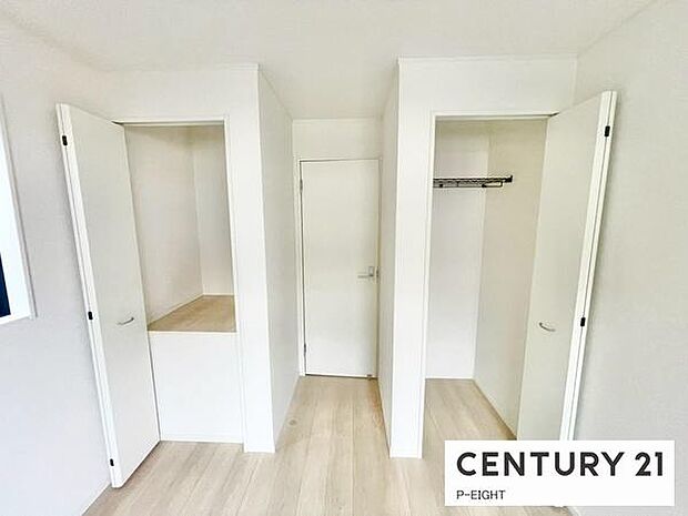 クローゼットで楽々収納!