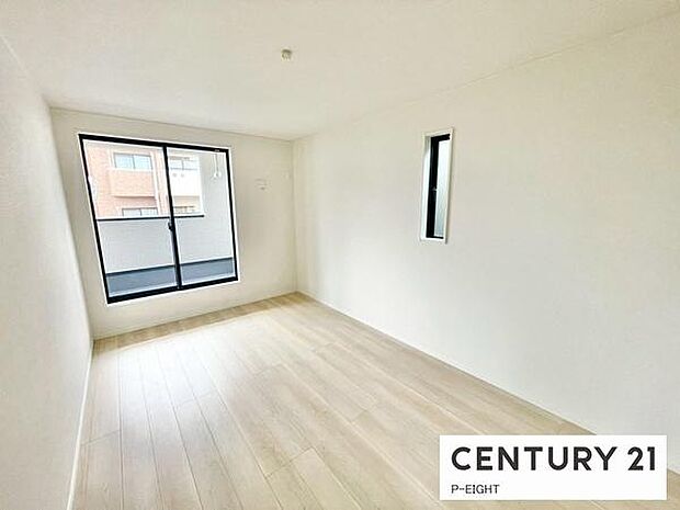 バルコニーに面している明るい部屋です!