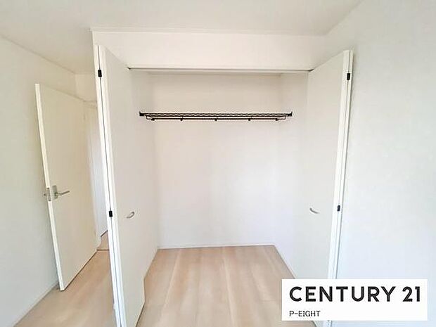 広めのクローゼットでたくさん収納できます！