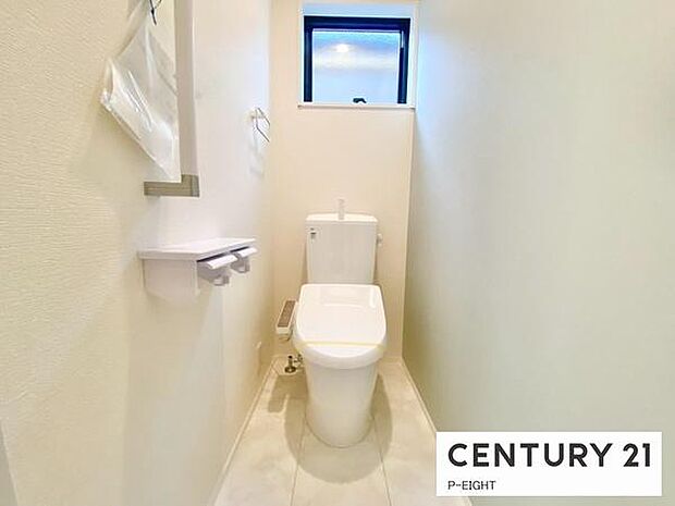 ウォシュレット付きの暖房便座で快適です!