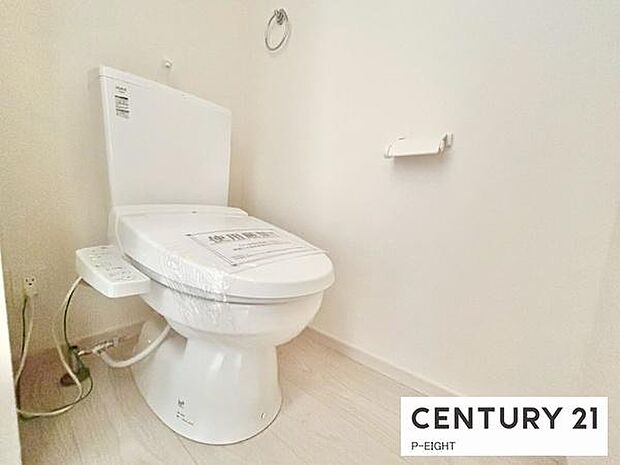 ウォシュレット付きの暖房便座で快適です！