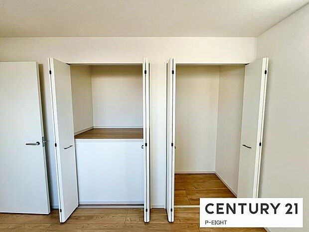 クローゼットでお部屋もスッキリ!