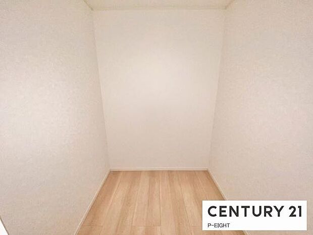 収納などに使える便利なストレージルーム!