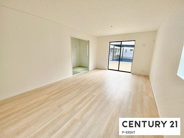 広々とした明るいリビングです！