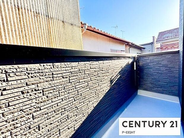 陽当り良好のバルコニーです！