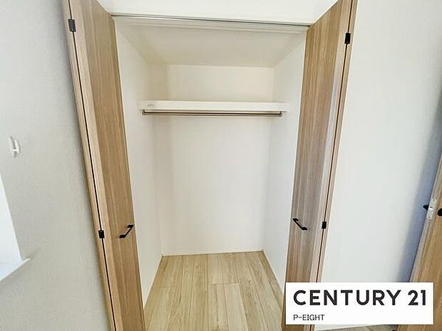 クローゼットでお部屋もスッキリ!