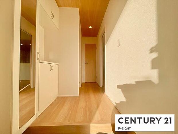 穏やかな色合いで来客をなごませてくれます！