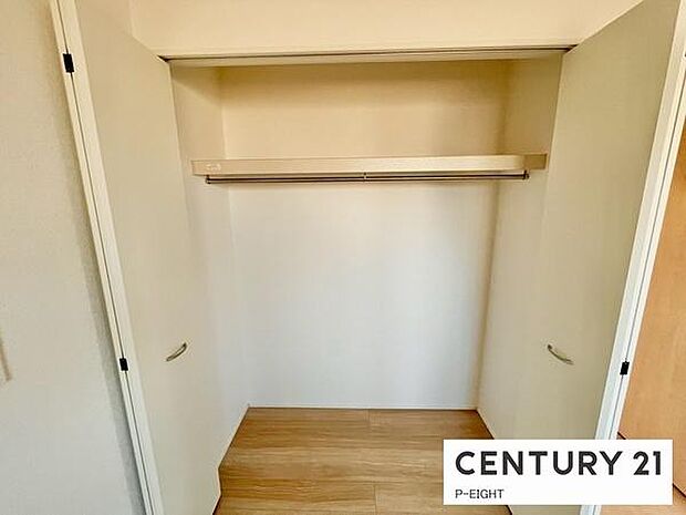 クローゼットでお部屋もスッキリ！