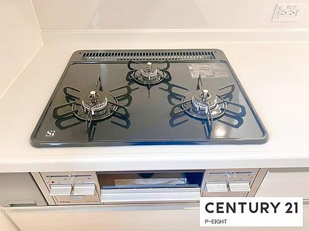 三口ガスコンロで料理もはかどりますね!グリルもあります!