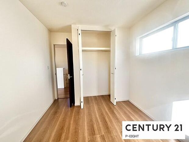 クローゼットでお部屋もスッキリ！