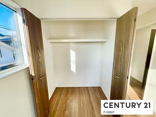 クローゼットで楽々収納!