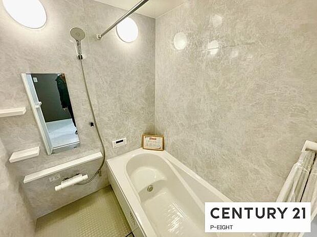 一坪サイズのお風呂で毎日の疲れを癒してください。