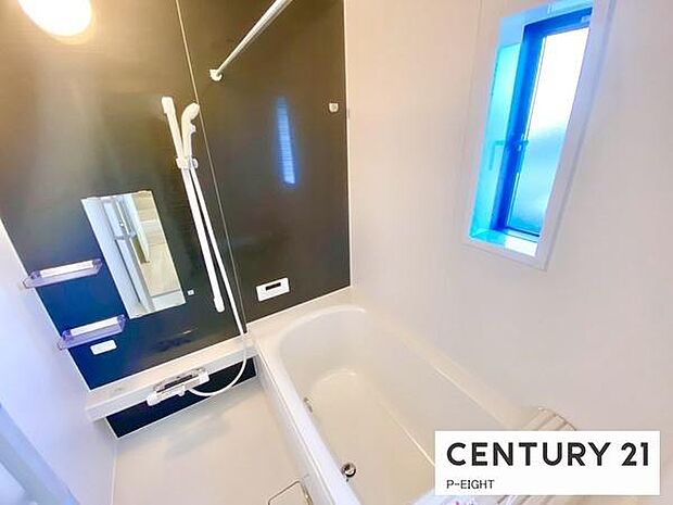 一坪サイズのお風呂で毎日の疲れを癒してください。