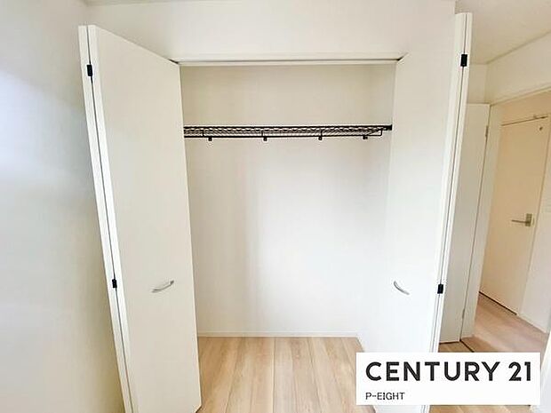 クローゼットで楽々収納!