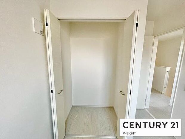 クローゼットで楽々収納!