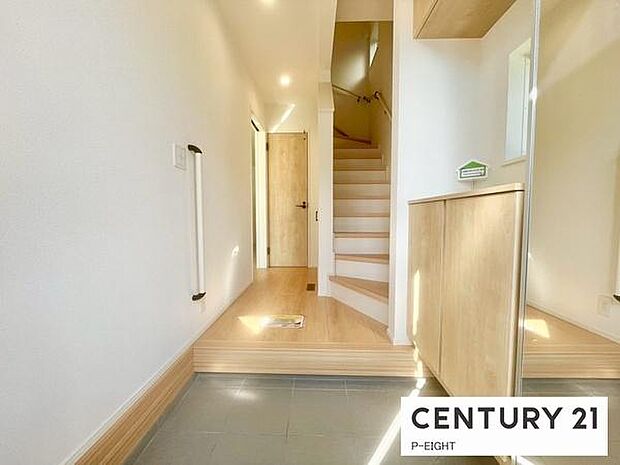 穏やかな色合いで来客をなごませてくれます!