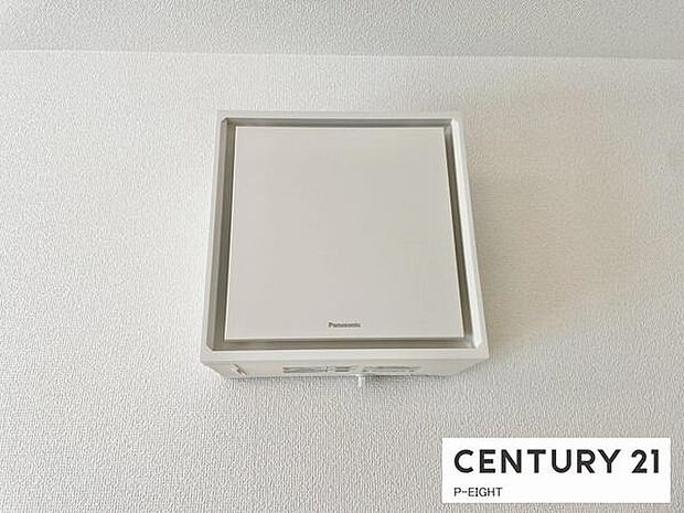 冷たい外気は温め、暑い空気は冷ましてくれます!さらに花粉も大幅カット!!