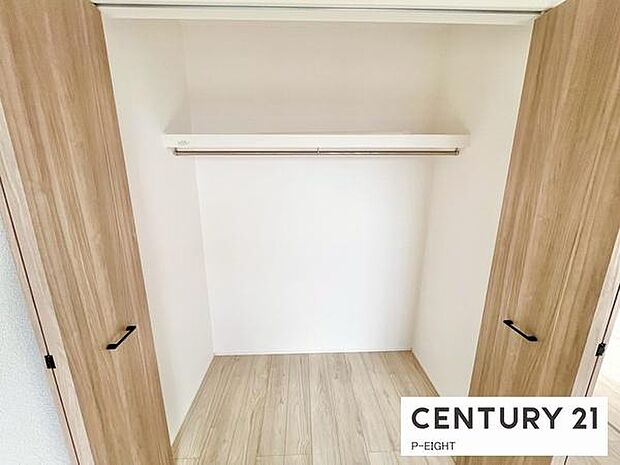 クローゼットでお部屋もスッキリ!