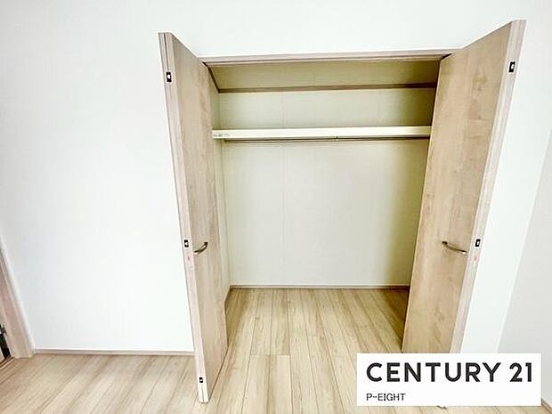 クローゼットでお部屋もスッキリ!