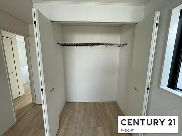 広めの収納スペースあり!