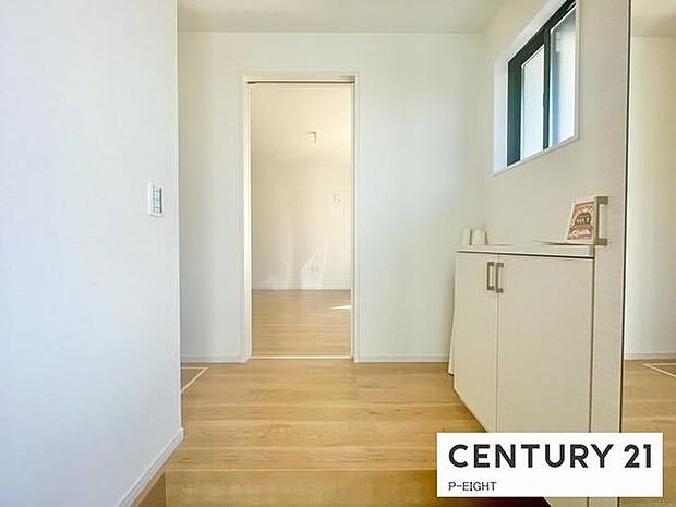 穏やかな色合いで来客をなごませてくれます!