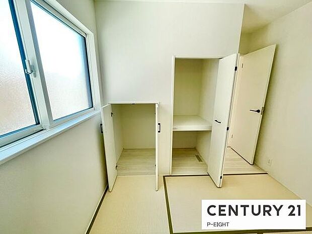 和室には収納に便利な収納スペースあり!