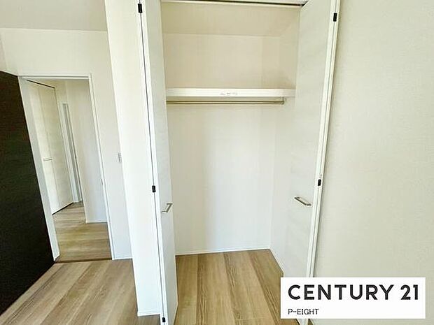 クローゼットでお部屋もスッキリ！