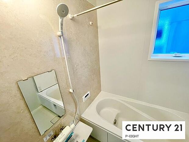 一坪サイズのお風呂で毎日の疲れを癒してください。