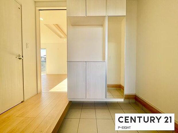 穏やかな色合いで来客をなごませてくれます!