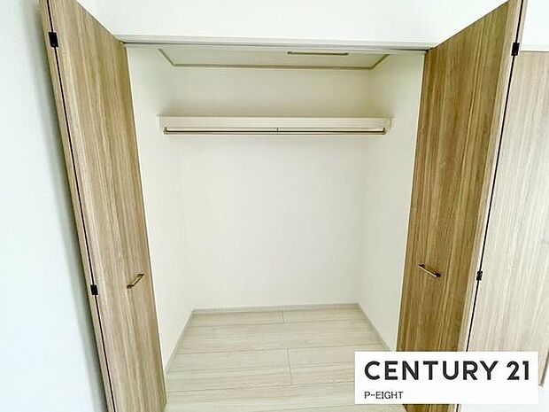 クローゼットでお部屋もスッキリ！