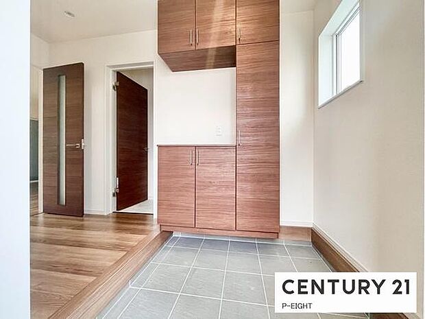 穏やかな色合いで来客をなごませてくれます!