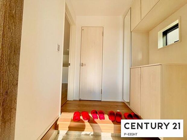 穏やかな色合いで来客をなごませてくれます!