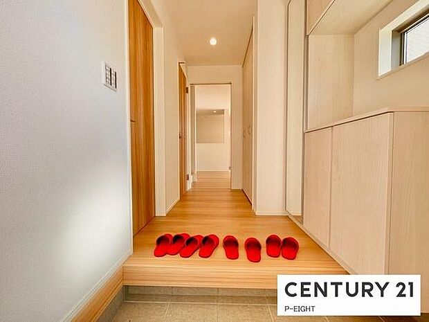 穏やかな色合いで来客をなごませてくれます!