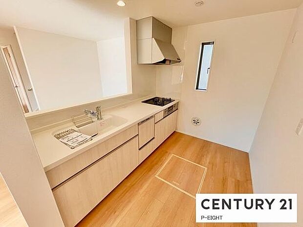 料理をしながらリビングを見渡せるつくりで、料理中も家族との会話がはずみます。