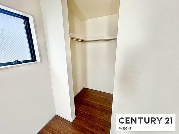 広めの収納スペースあり!