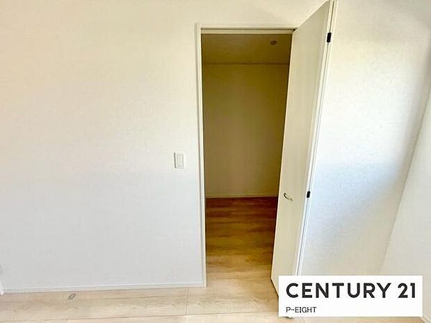 広めの収納スペースあり!