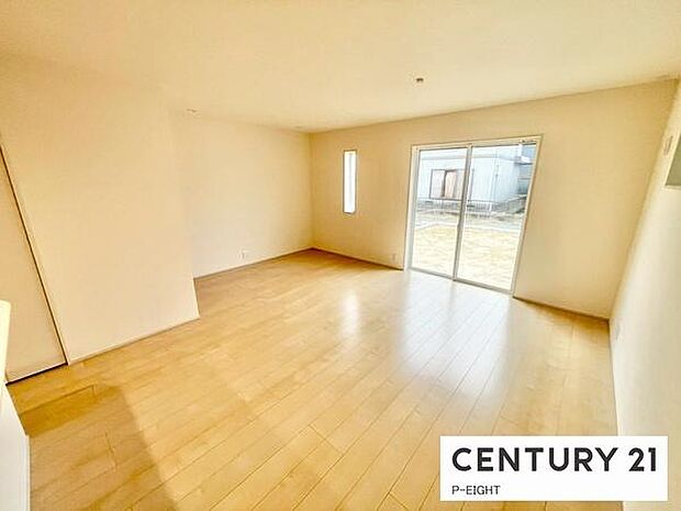 家族の笑い声が聞こえてきそうな、暖かい空間になっています。