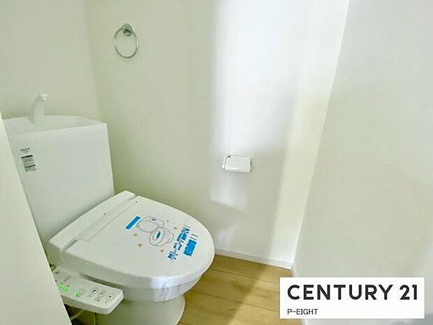 ウォシュレット付きの暖房便座で快適です!