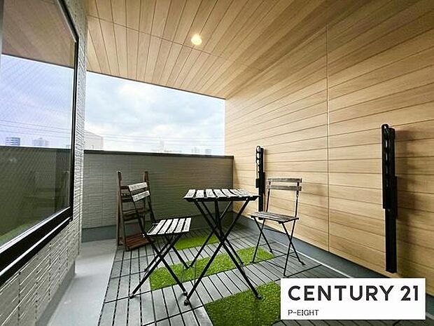 インナーバルコニーでプライベート空間！